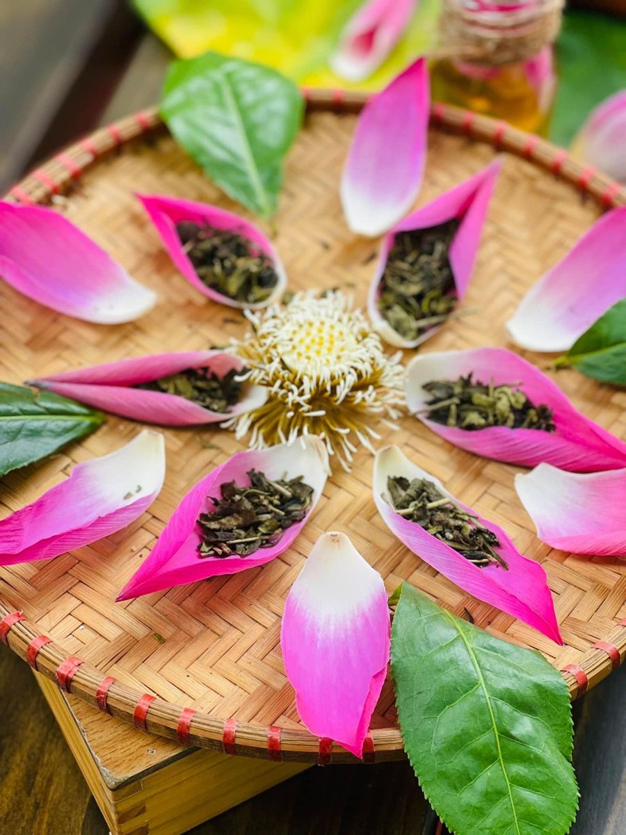 Hương Trà Ướp Từ Canh Hoa Sen Tự Nhiên