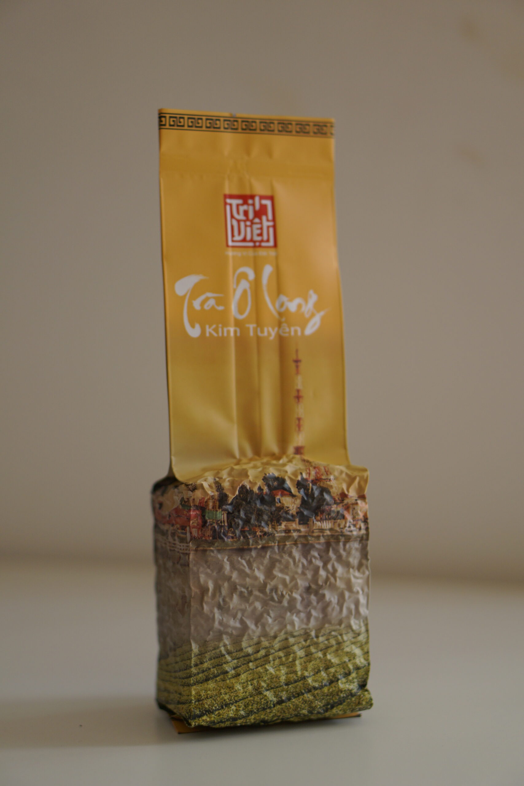 _DSC2855 Trà Ô Long Kim Tuyên Túi 250g - Oolong Kim Tuyên Trí Việt (Loại 2)